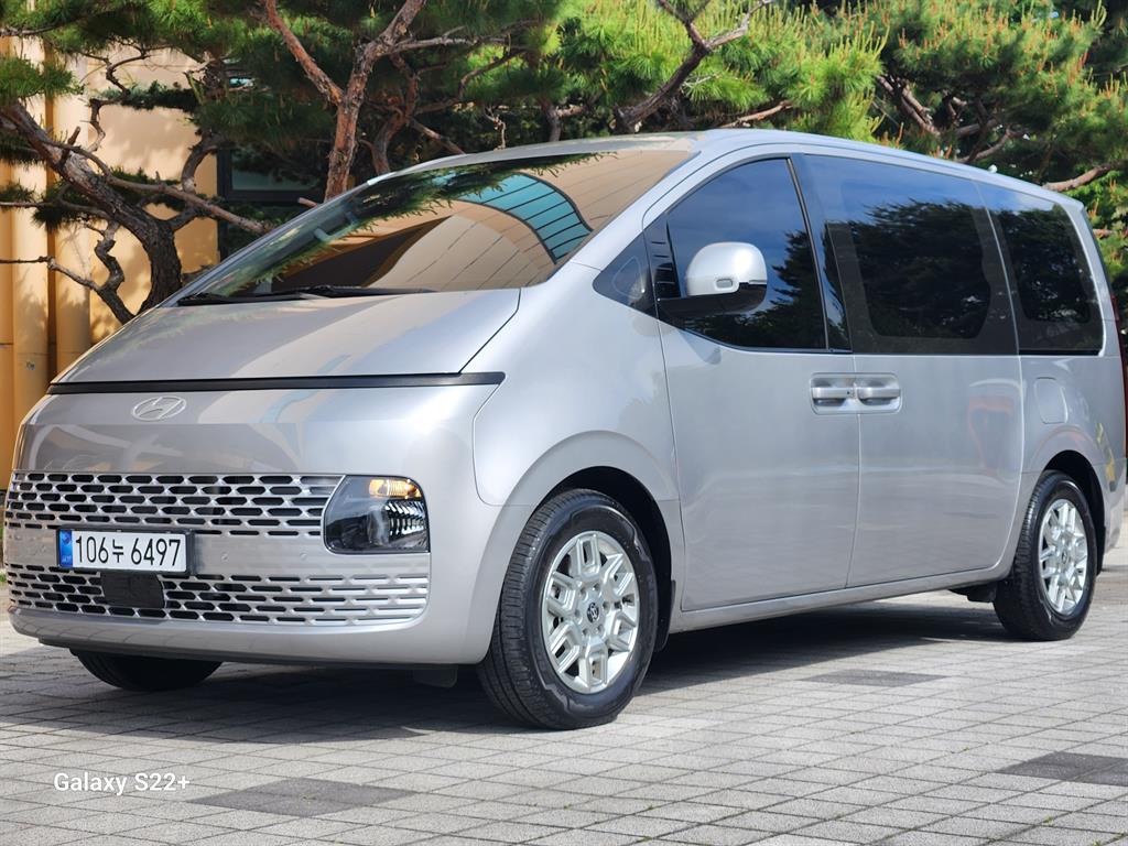 HYUNDAI Staria 2025 Plateado - Importación desde Corea - HF Imports Iquique - Foto 1