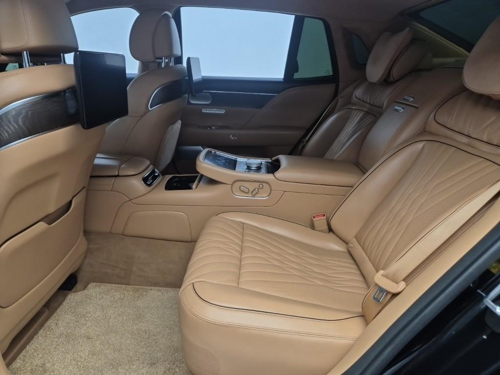 Genesis G90 2023 Negro - Importación desde Corea - HF Imports Iquique - Foto 17