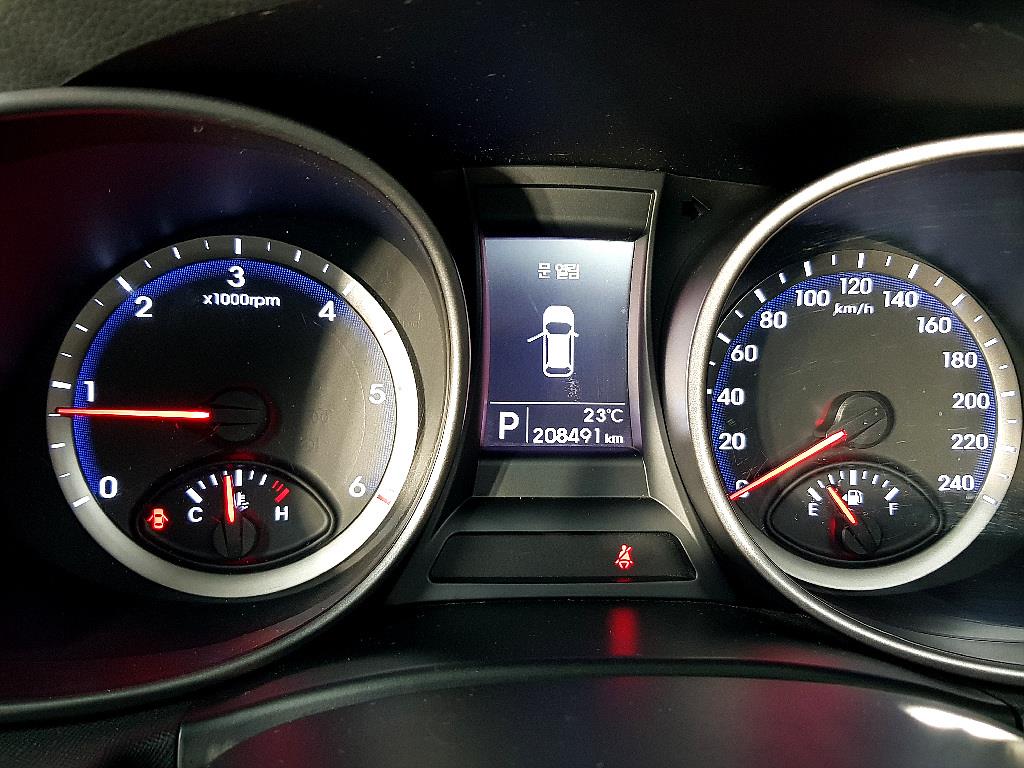 HYUNDAI Santa Fe - Vista 7
