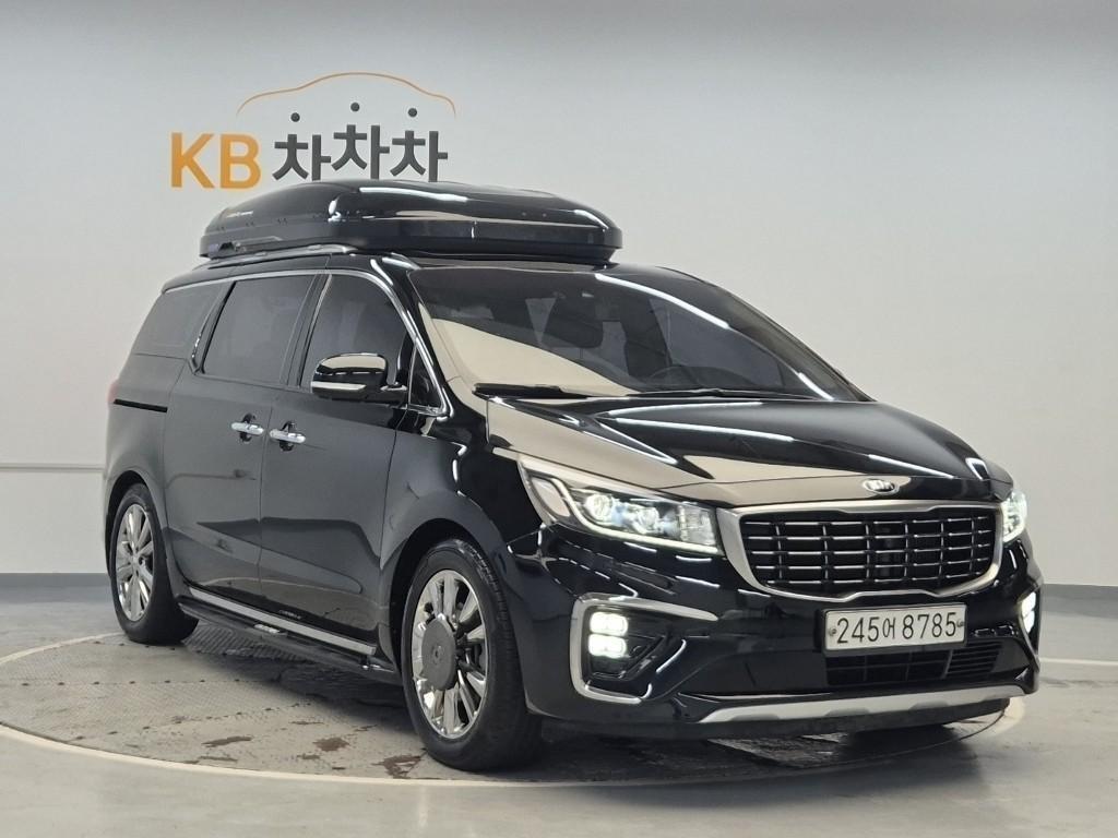 KIA Carnival - Vista 2