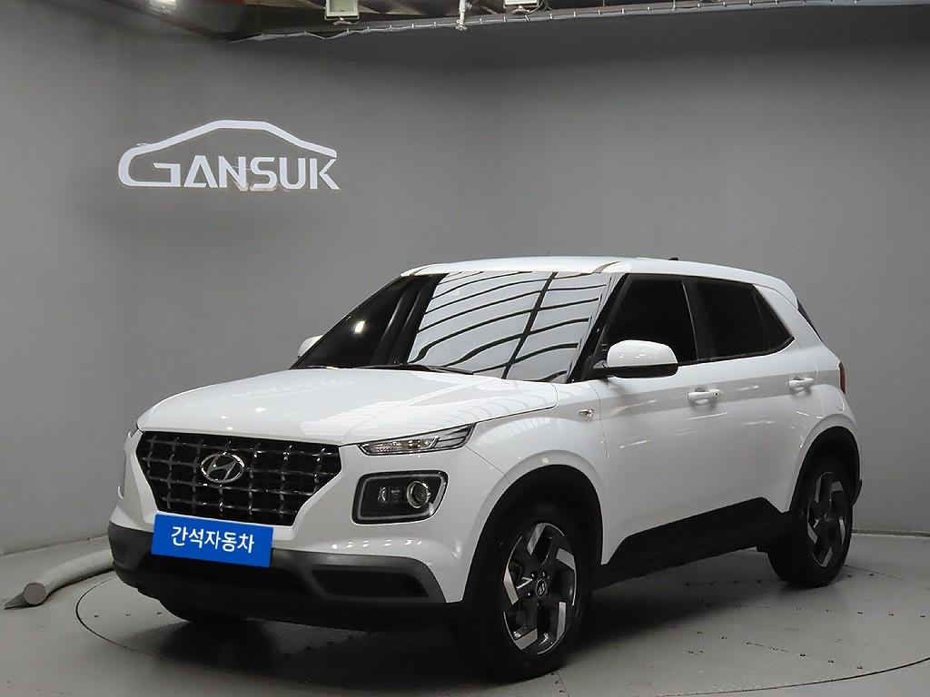 HYUNDAI Venue - Vista 3