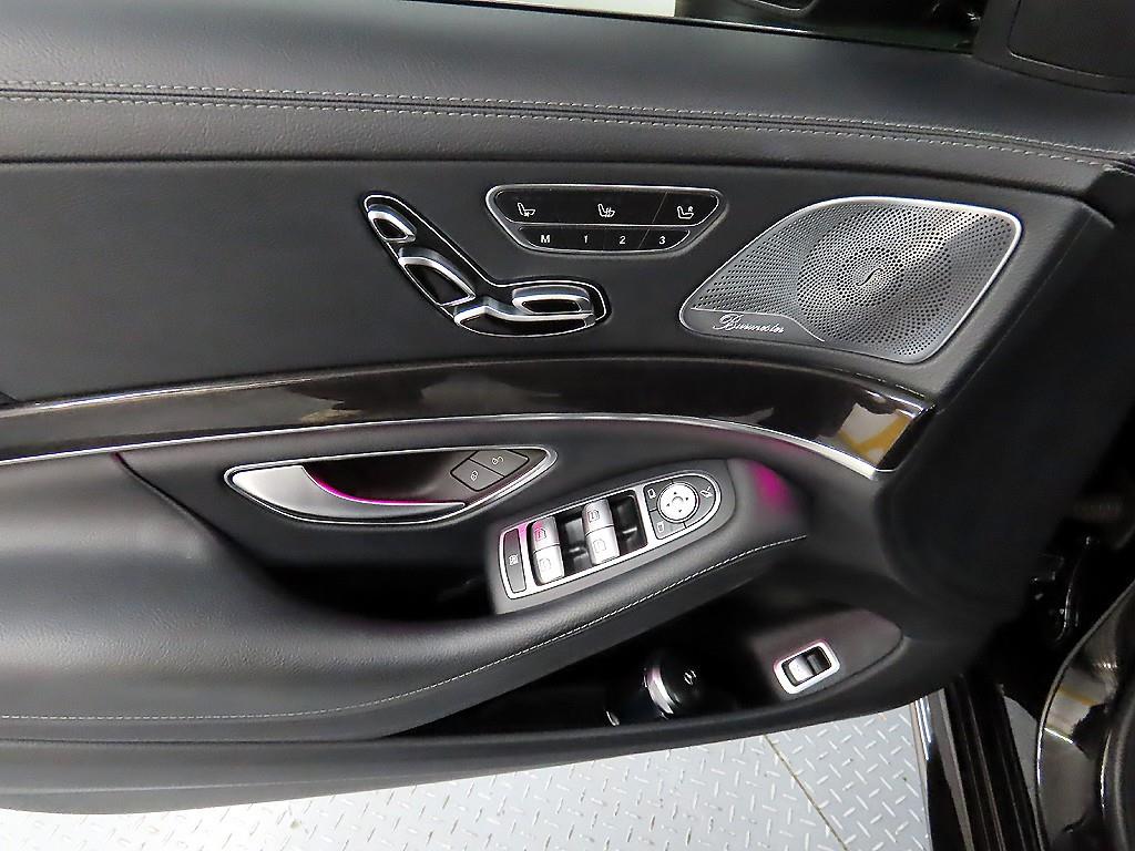 Mercedes Benz S Class - Vista 11