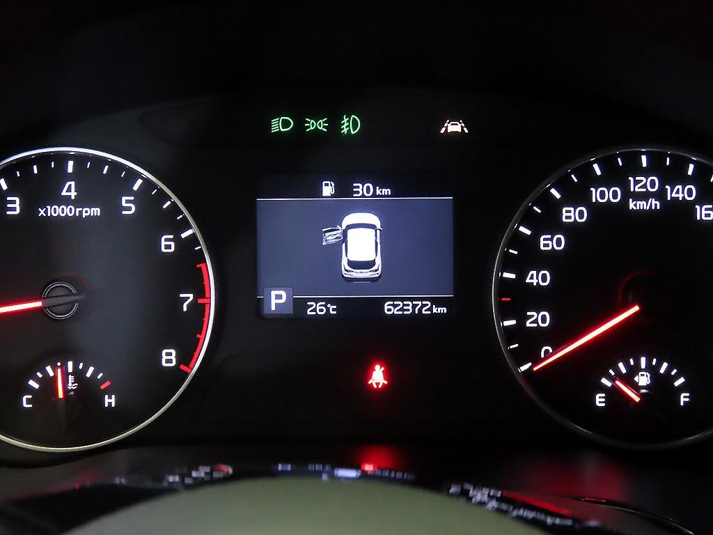 KIA Seltos - Vista 9