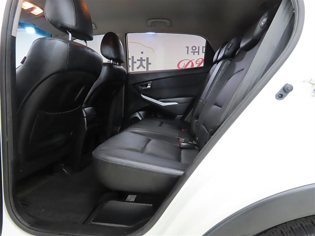 Ssangyong Korando - Vista 6