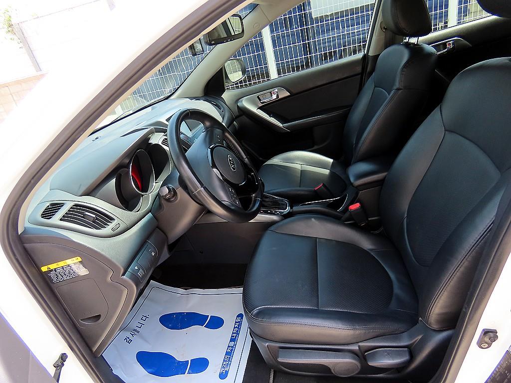 KIA Forte - Vista 5