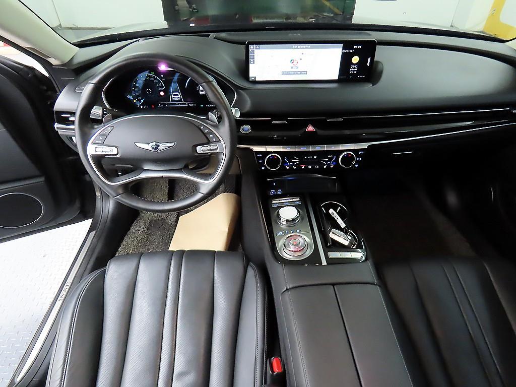 Genesis G80 - Vista 7