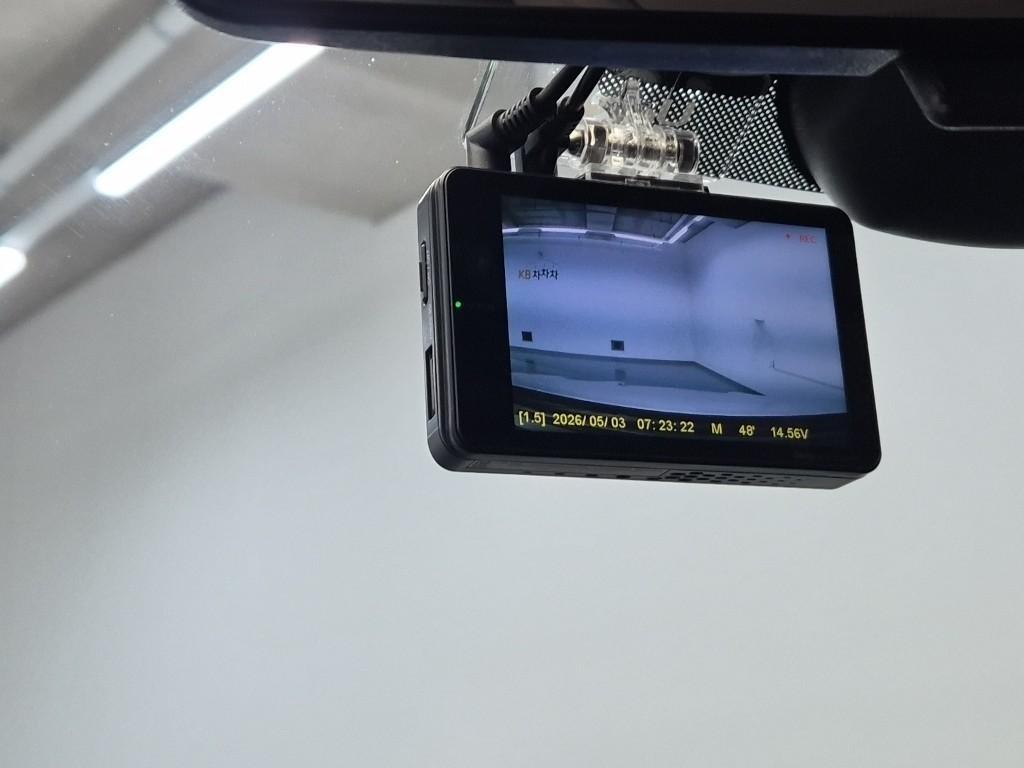 SAMSUNG QM6 2020 Blanco - Importación desde Corea - HF Imports Iquique - Foto 16
