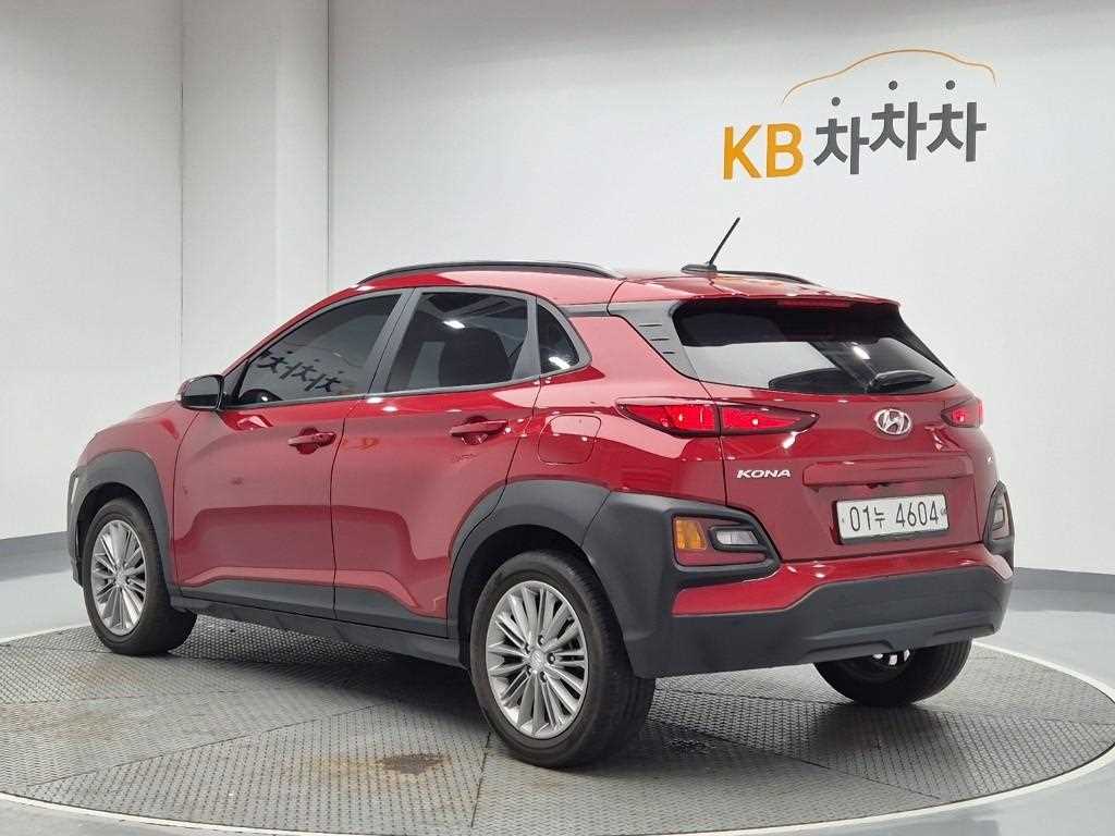 HYUNDAI Kona - Vista 2