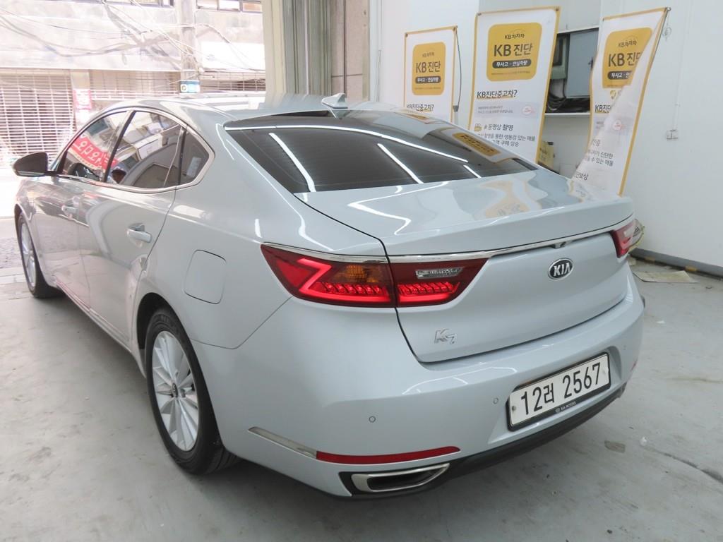KIA K7 - Vista 4