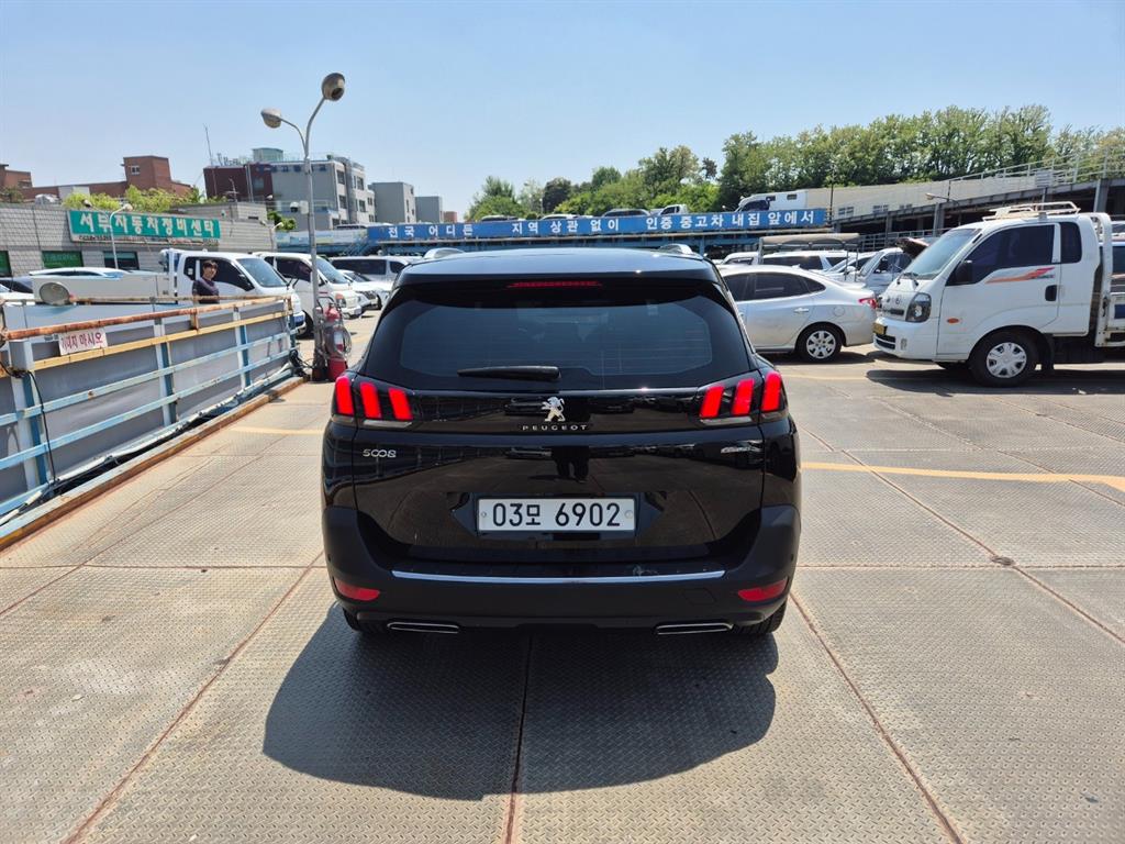 Peugeot 5008 - Vista 5