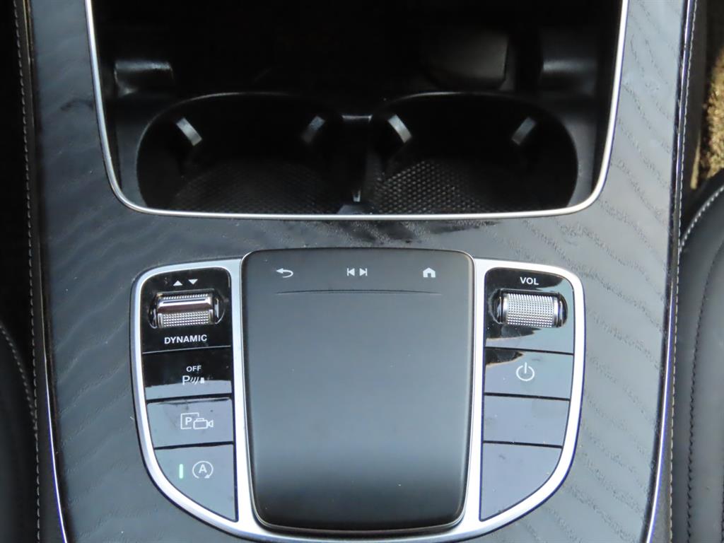 Mercedes Benz E class 2021 Negro - Importación desde Corea - HF Imports Iquique - Foto 13
