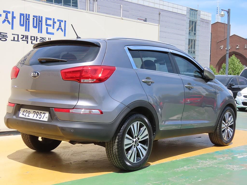 KIA Sportage - Vista 3