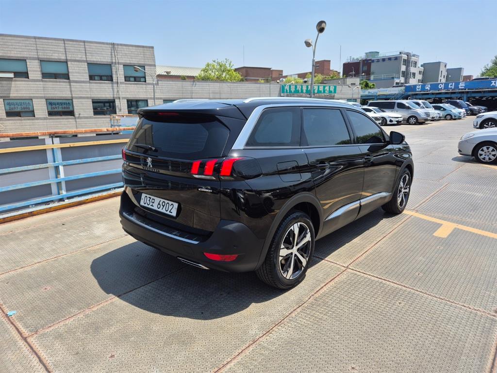 Peugeot 5008 - Vista 4
