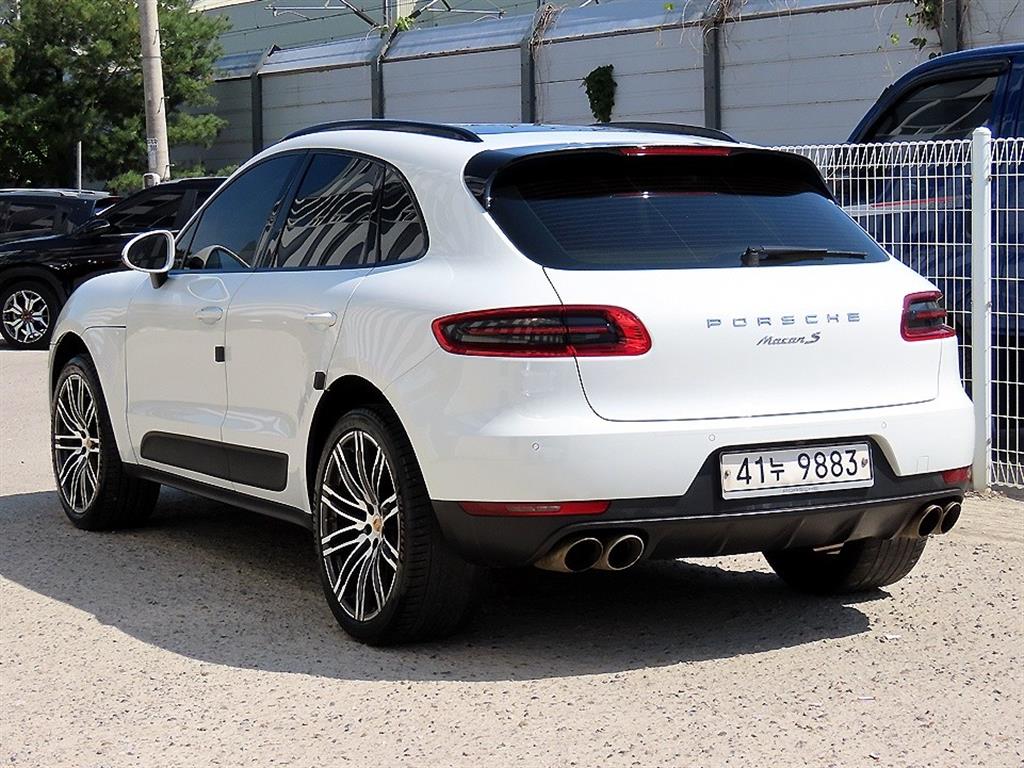 Porsche Macan - Vista 3