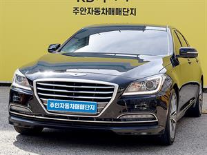 HYUNDAI Genesis - Vista 4