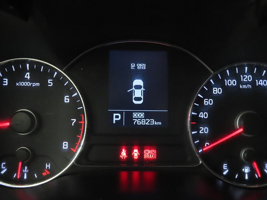 KIA K3 - Vista 9