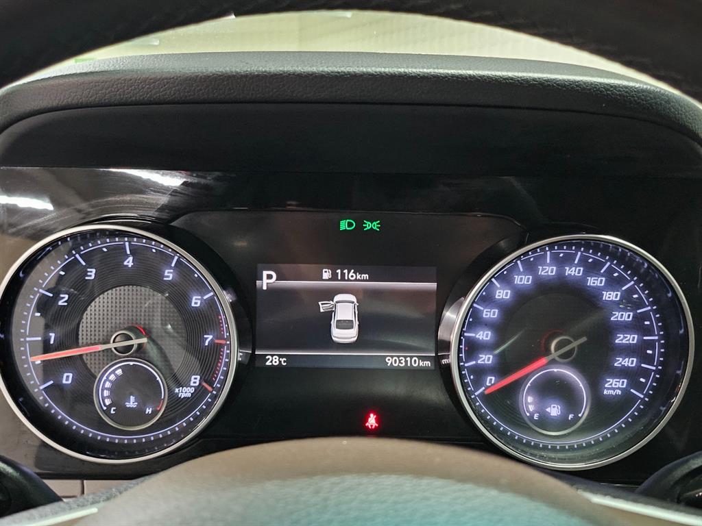 HYUNDAI Grandeur - Vista 9