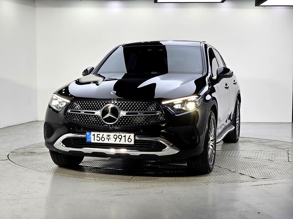 Mercedes Benz GLC Class - Vista 2