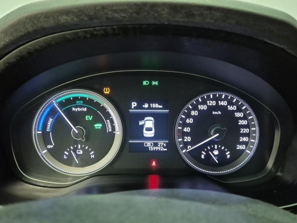 HYUNDAI Grandeur - Vista 6