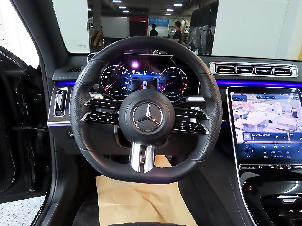Mercedes Benz S Class - Vista 9