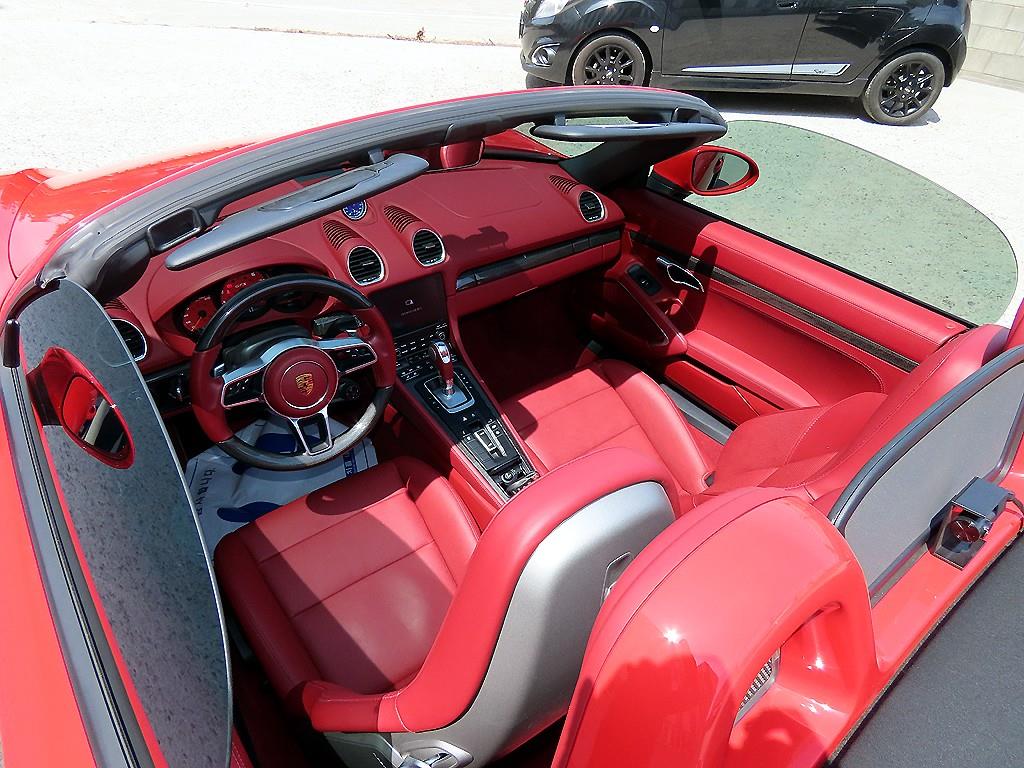 Porsche 718 - Vista 7