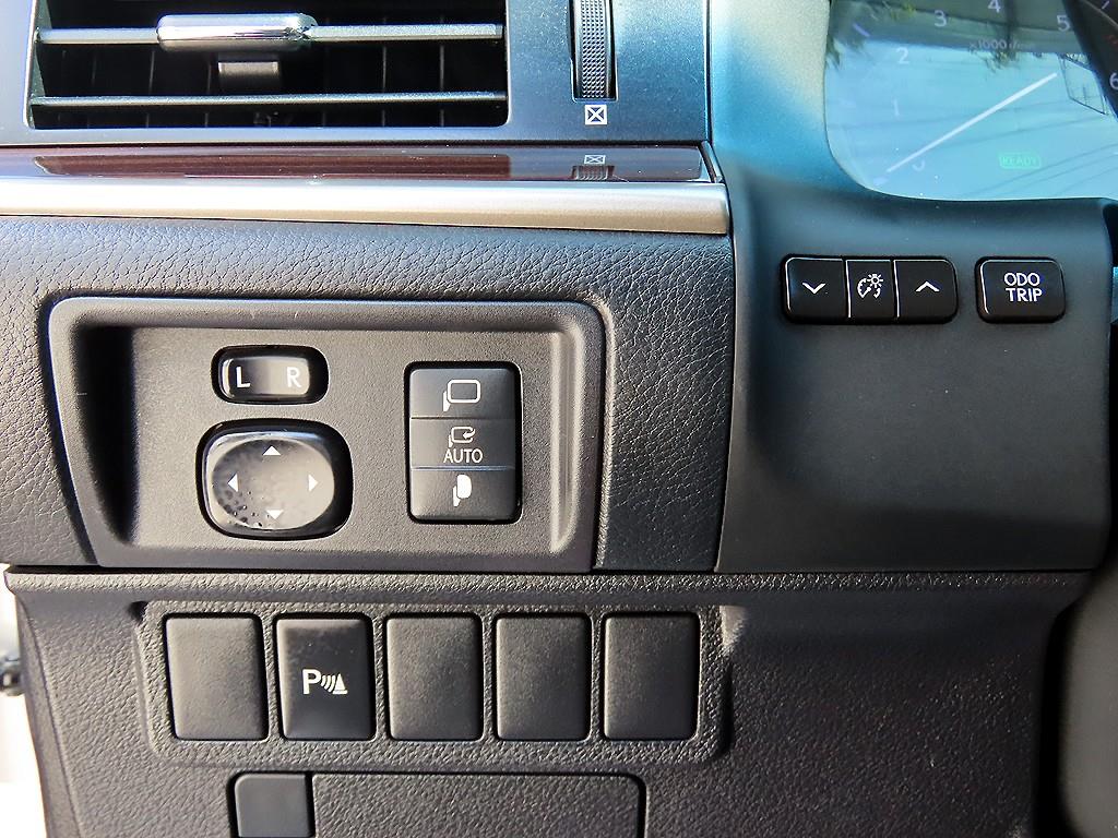 Lexus ES - Vista 12