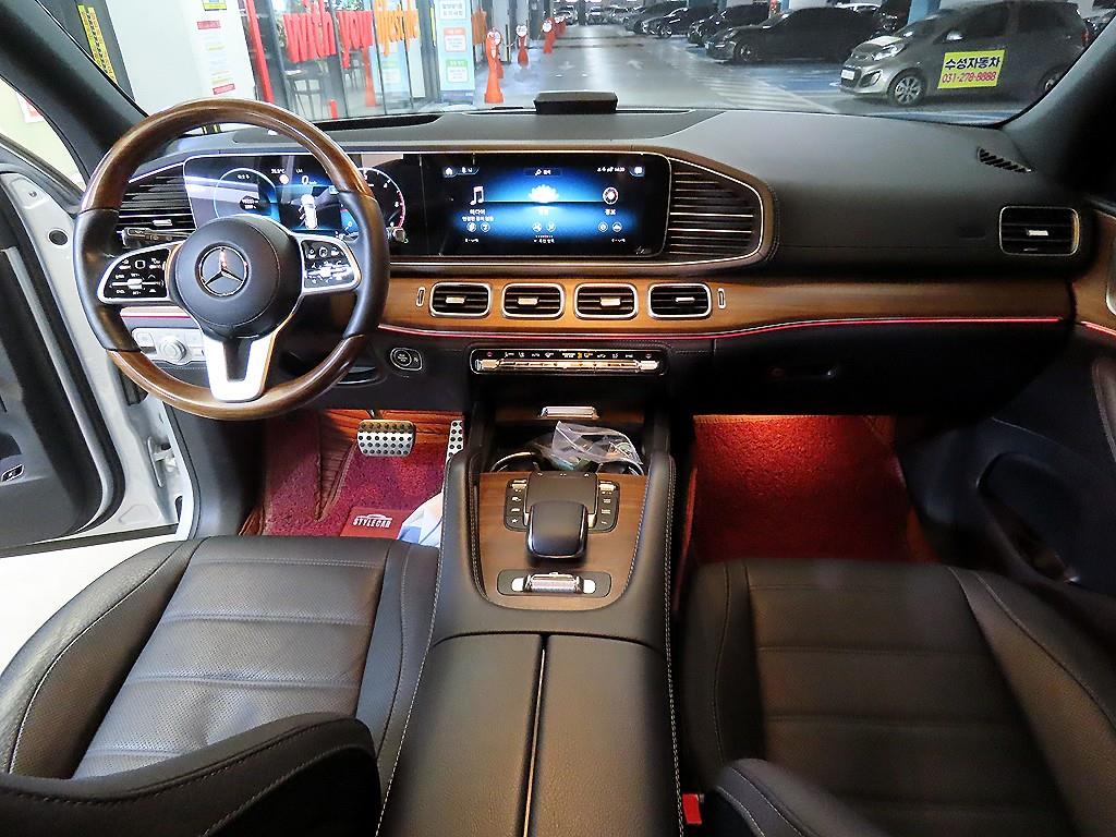 Mercedes Benz GLS Class - Vista 10
