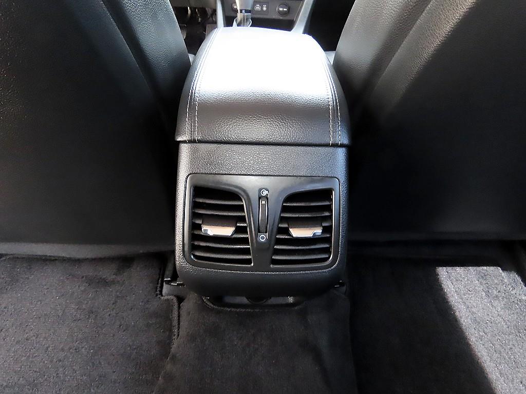 HYUNDAI Sonata - Vista 11