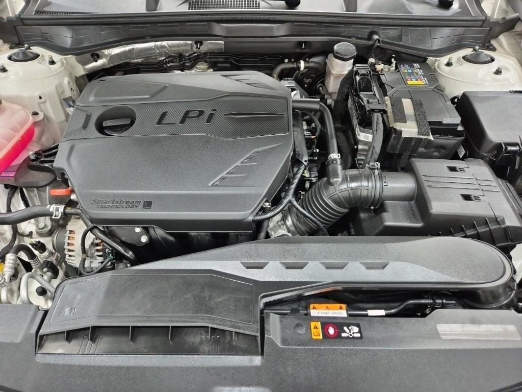 HYUNDAI Sonata - Vista 5