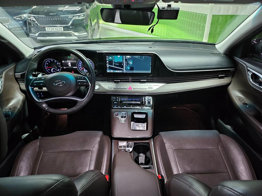 HYUNDAI Grandeur - Vista 8