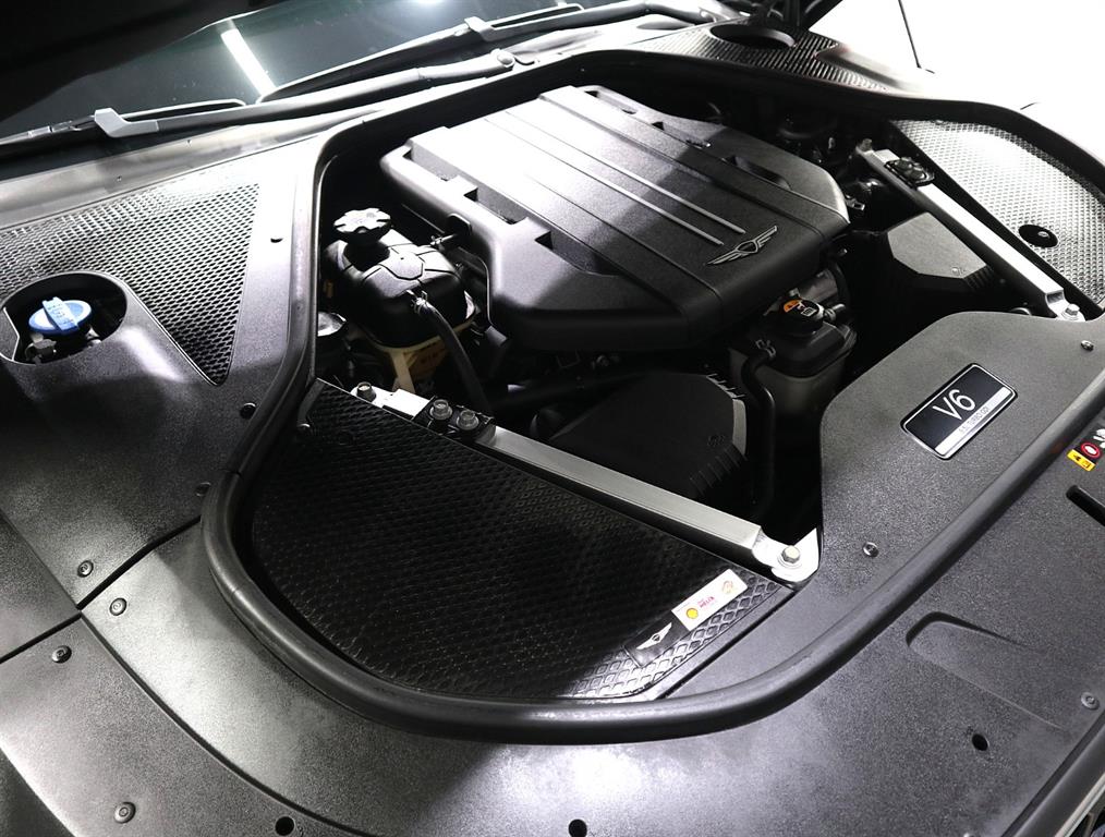 Genesis G90 - Vista 6