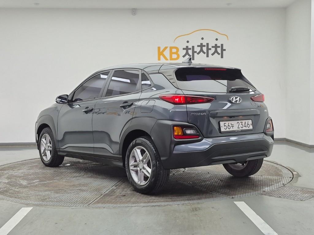HYUNDAI Kona - Vista 3