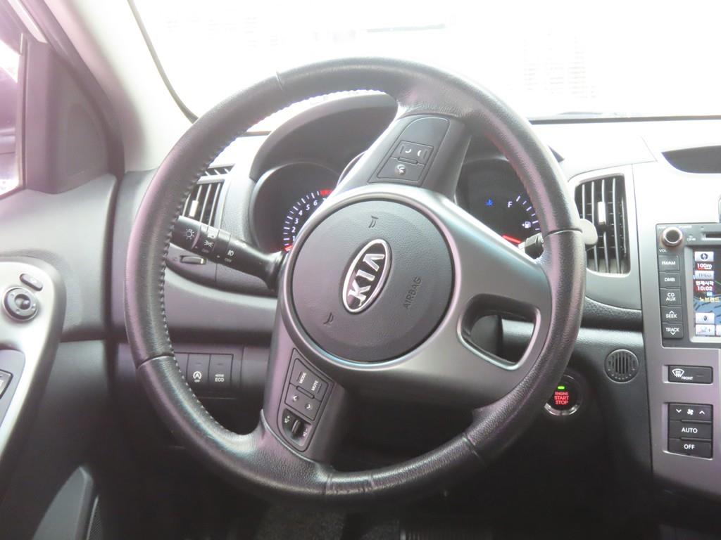 KIA Forte 2011 - Importación desde Corea - HF Imports Iquique - Foto 17