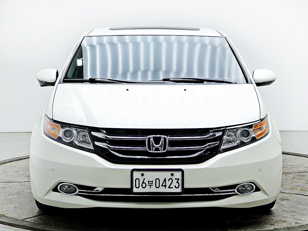 Honda Odyssey 2016 Blanco - Importación desde Corea - HF Imports Iquique - Foto 1