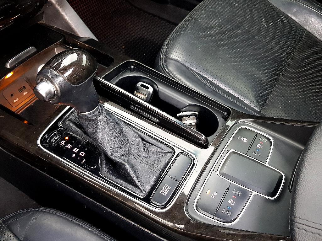 KIA K7 2014 Negro - Importación desde Corea - HF Imports Iquique - Foto 13