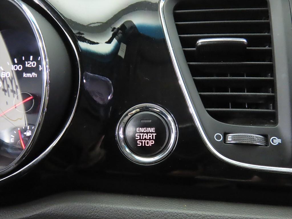 KIA Carnival 2016 Negro - Importación desde Corea - HF Imports Iquique - Foto 13