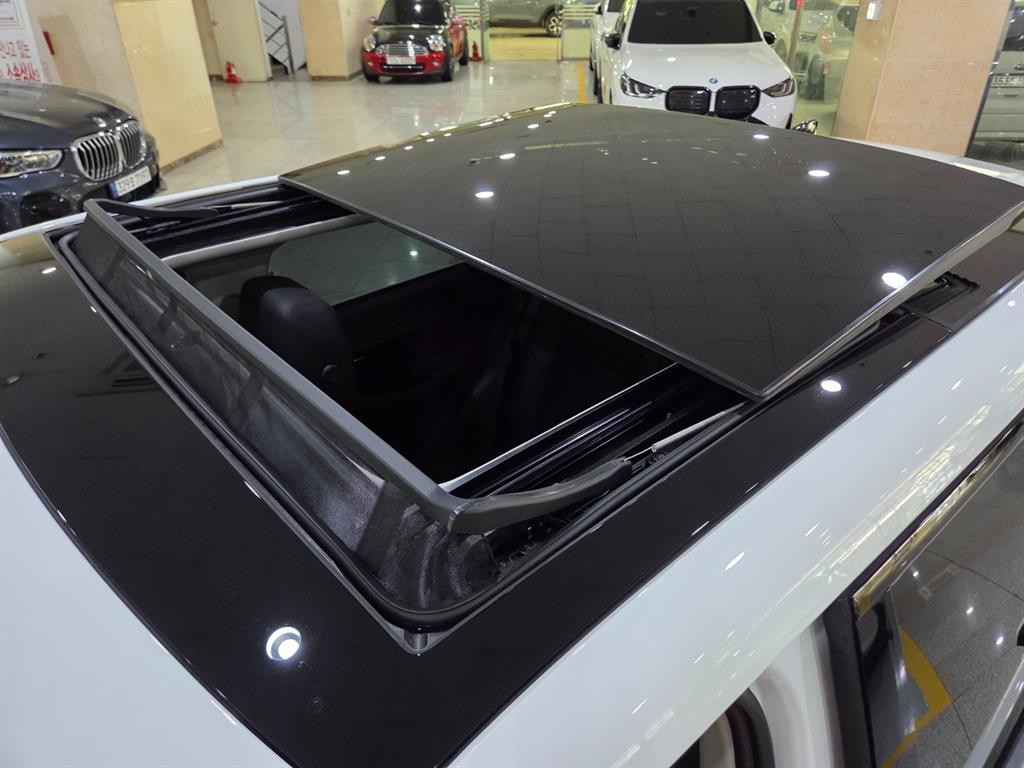 Land Rover Range Rover Bike 2022 Blanco - Importación desde Corea - HF Imports Iquique - Foto 17