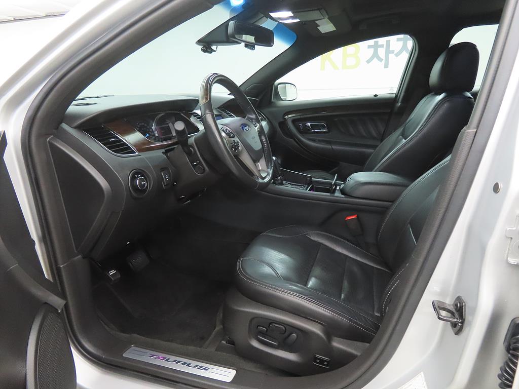 Ford Torus - Vista 5
