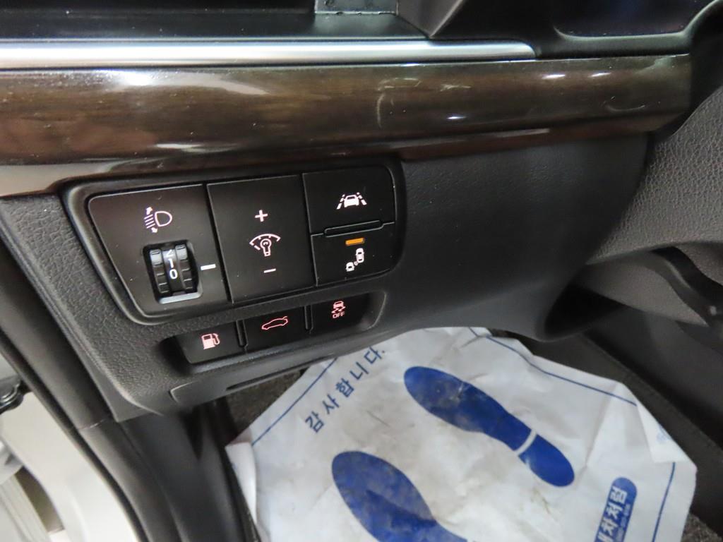 KIA K7 - Vista 10