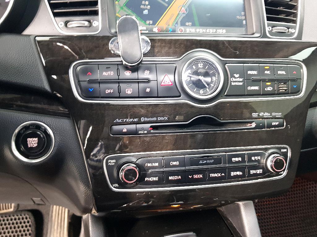 KIA K7 - Vista 12