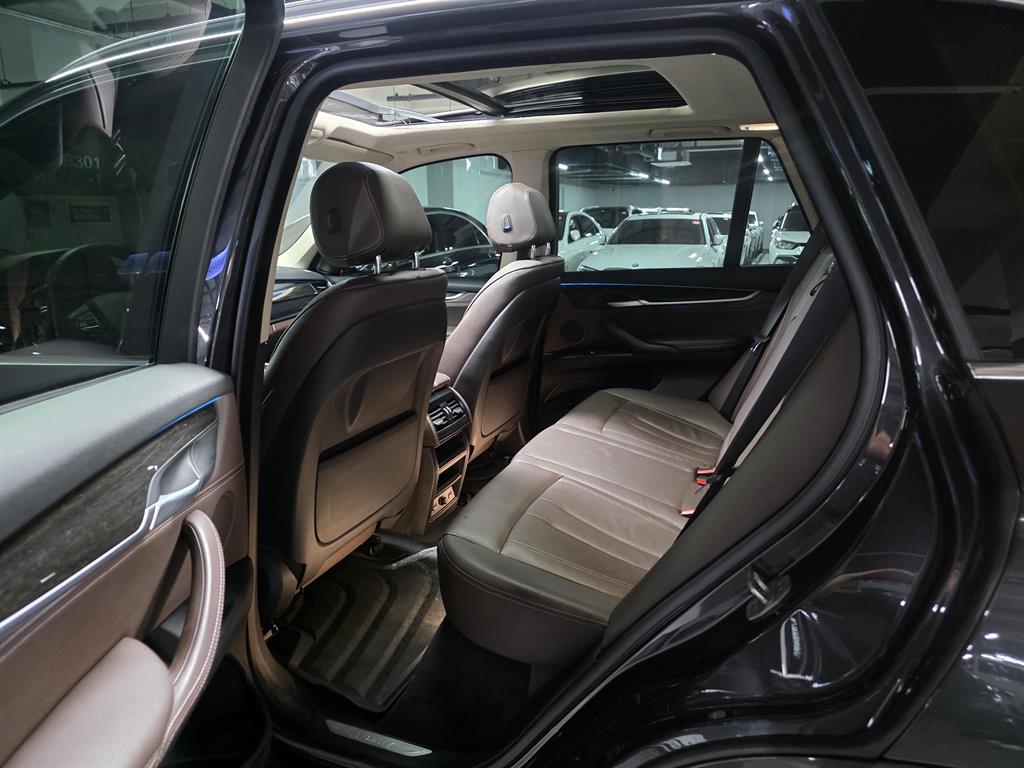 BMW X5 - Vista 8