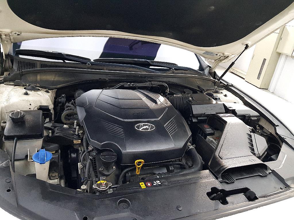 HYUNDAI Grandeur - Vista 6