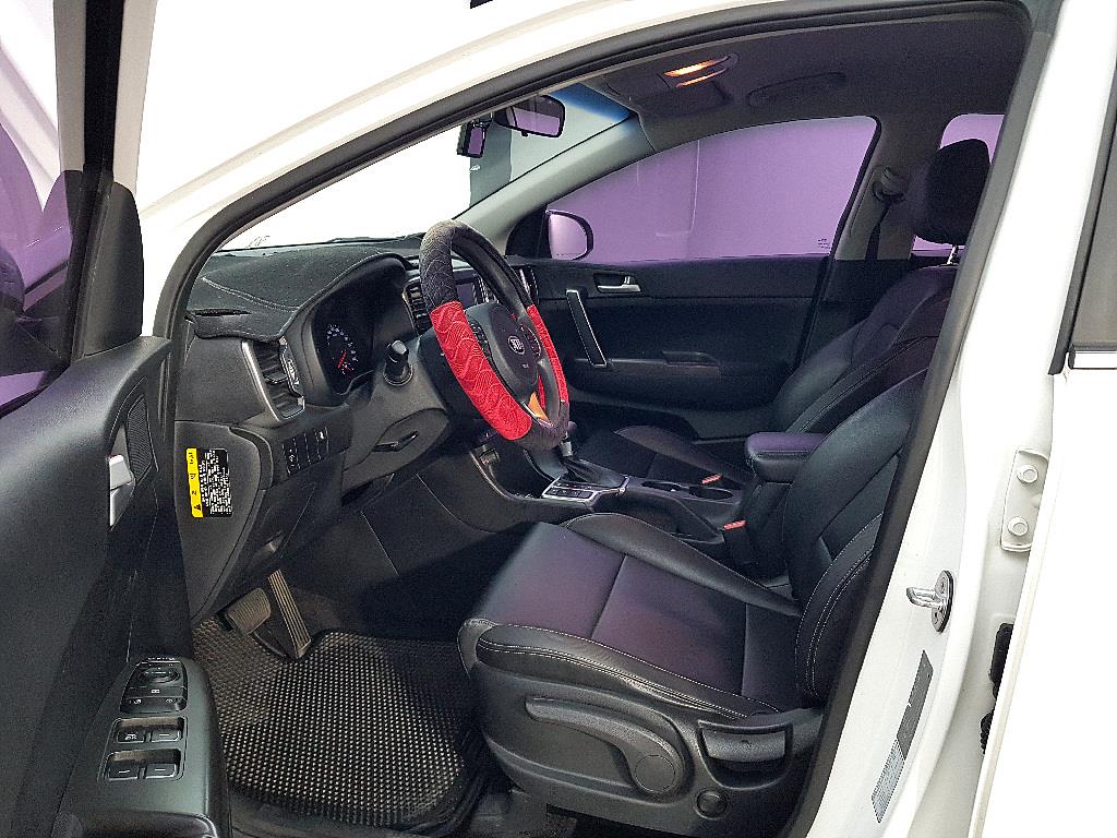 KIA Sportage - Vista 8