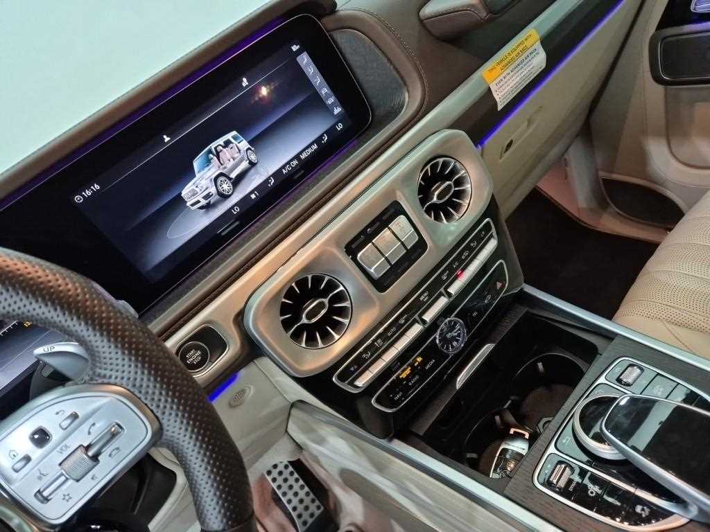 Mercedes Benz G Class (G Wagen) - Vista 10