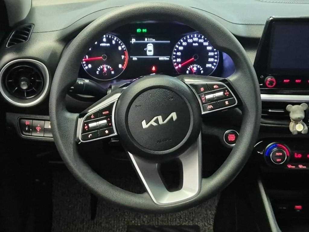 KIA K3 - Vista 9