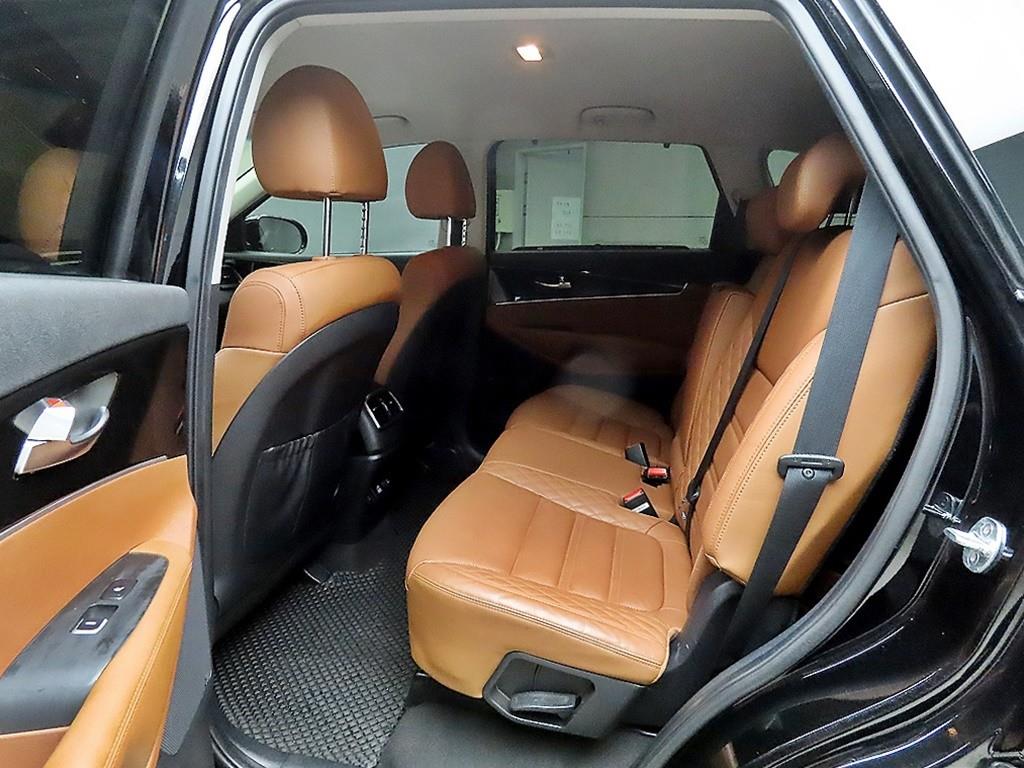 KIA Sorento - Vista 6