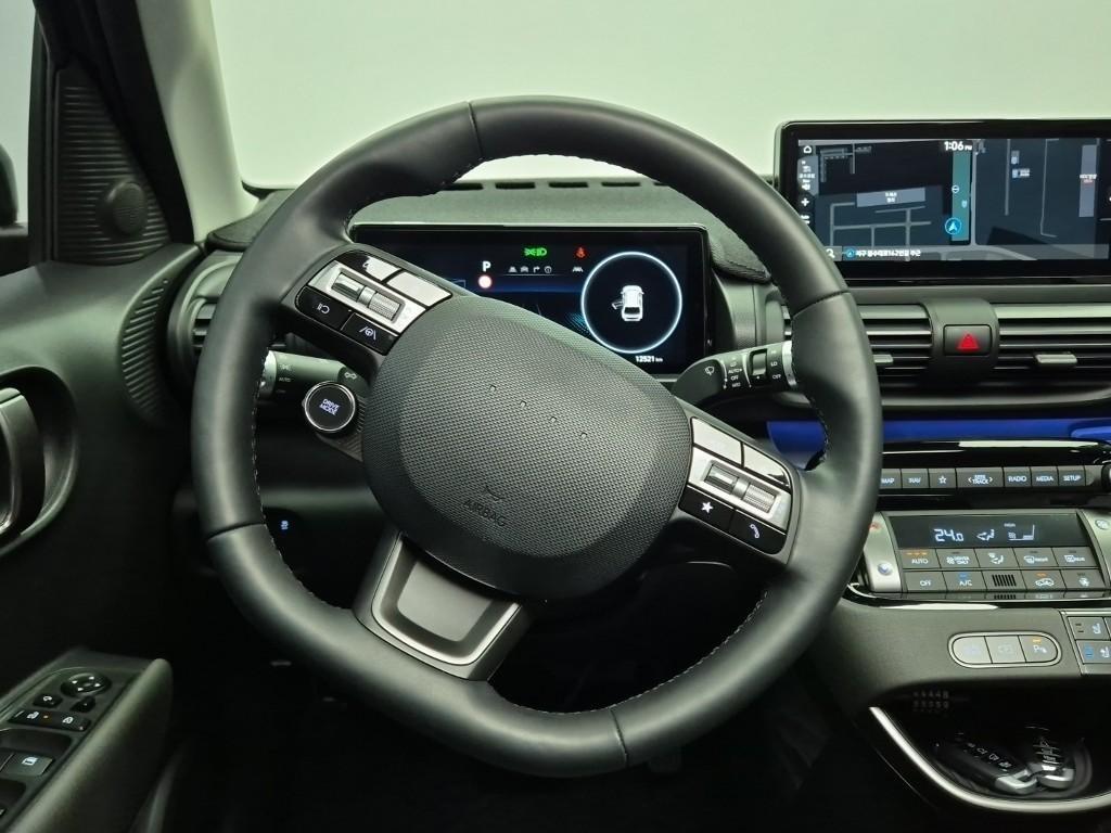 HYUNDAI Casper - Vista 9