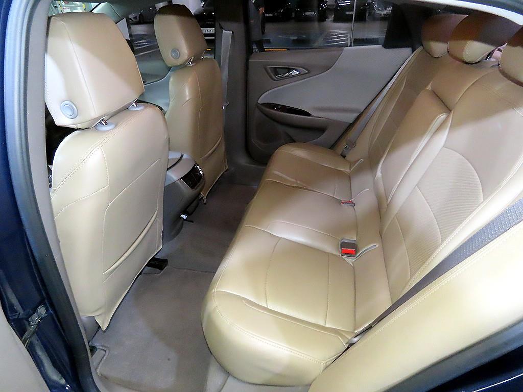 Chevrolet Malibu - Vista 7
