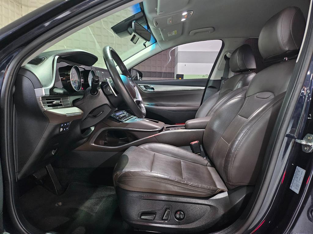 HYUNDAI Grandeur - Vista 6