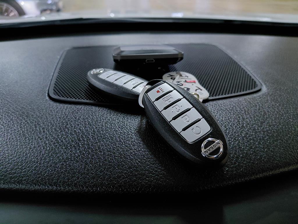 Nissan Altima - Vista 9